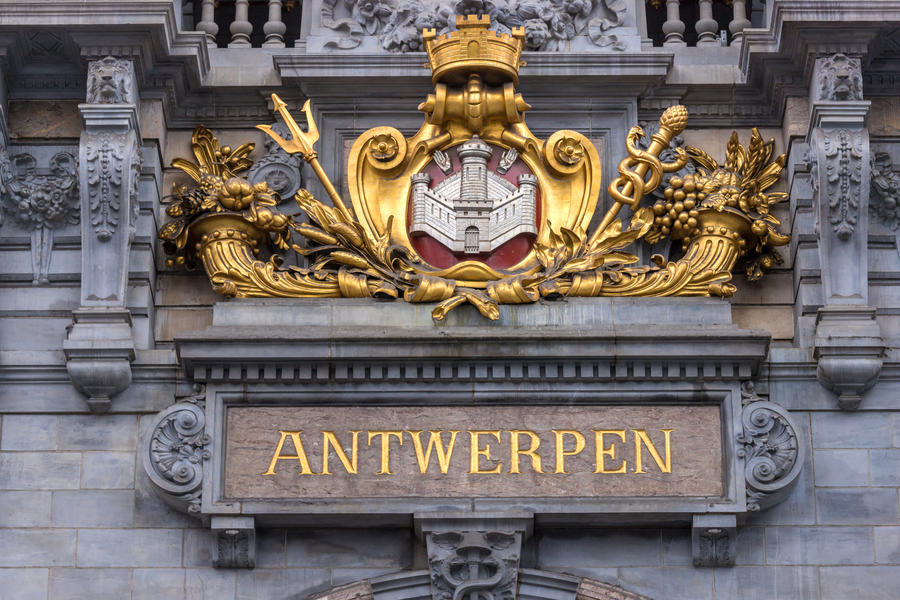 the antwerp coat of arms