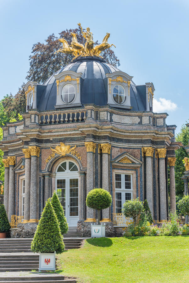 Osterbrunnenfahrt – Fränkische Schweiz