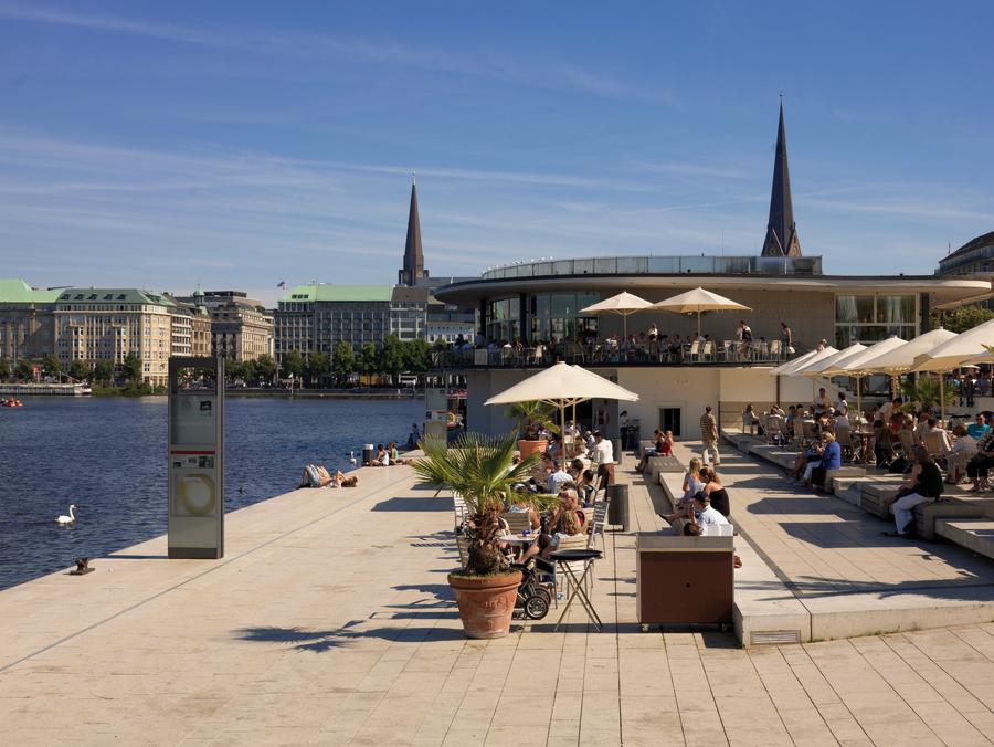 Hamburg Alster, Junfernstieg, Alsteranleger, Deutschland