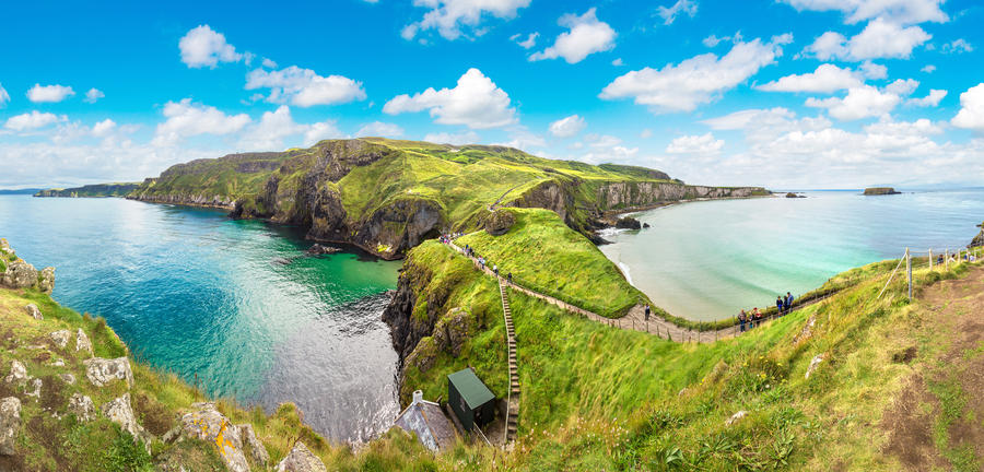 Carrick-a-Rede, Causeway Coast Route in a beautiful summer day, Northern Ireland, United Kingdom