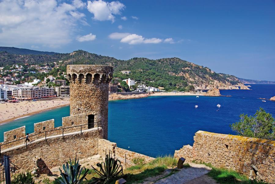 Stadtansicht der Stadt Tossa de Mar der Costa Brava