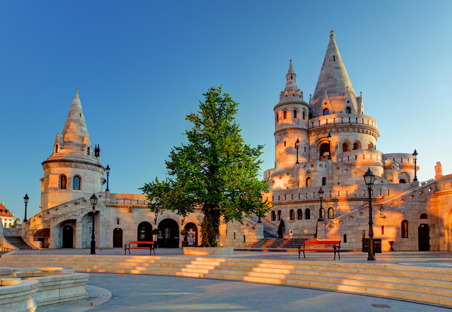 Budapest - Fisherman bastion at sunrise