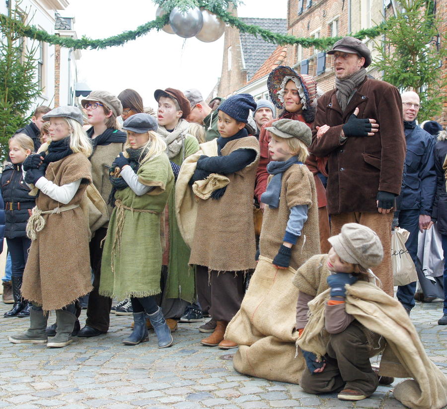 DEVENTER  NETHERLANDS ; Costumed participants at the Dickens Festival on 21 december 2014.More than 950 characters from the famous books of Charles Dickens relives in Deventer