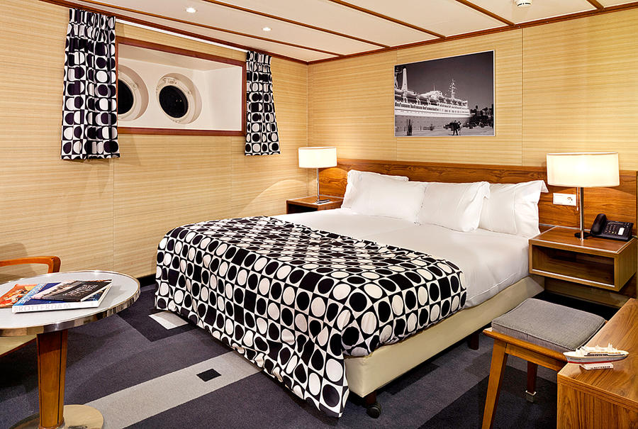 SS Rotterdam!
Bilder von Behringer Touristik per Mail am 22.11. um 12:38 auf t.strier@strier.de