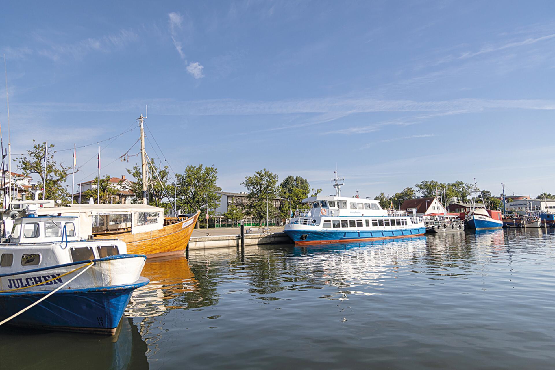 Hafenhotel zu Putbus 
Gültigkeit: 2026
Herkunft: Hafenhotel zu Putbus 
Mitarbeiter: BSC
© Hafenhotel zu Putbus