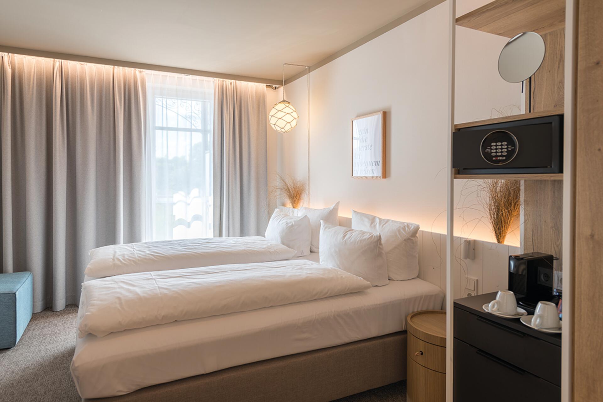 Hafenhotel zu Putbus 
Gültigkeit: 2026
Herkunft: Hafenhotel zu Putbus 
Mitarbeiter: BSC
© Hafenhotel zu Putbus