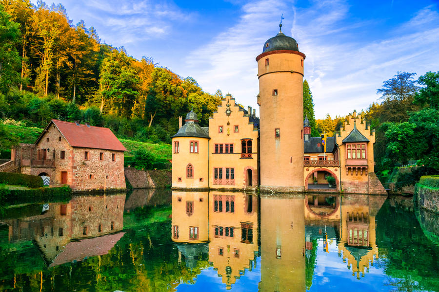 Beautiful romantic castle Mespelbrunn in Germany