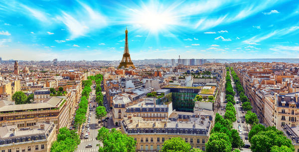 Beautiful panoramic view of Paris from the roof of the Triumphal Arch. View of the Eiffel Tower.