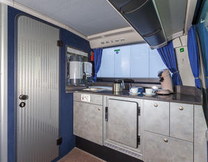 Große Bordküche im Heck