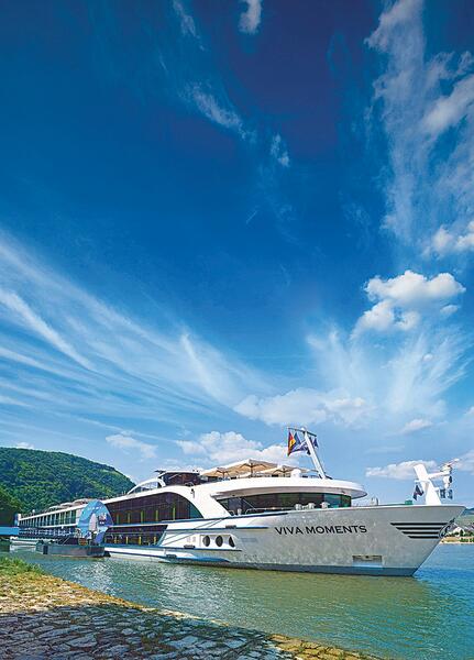 Gültigkeit: Jahr 2026
Herkunft: VIVA Cruises GmbH
Mitarbeiter: AHO
Print & Internet