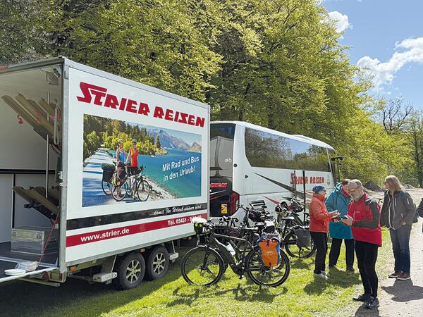 Rad-Bus
Gültigkeit: 
Herkunft: Strier
Mitarbeiter: KSC